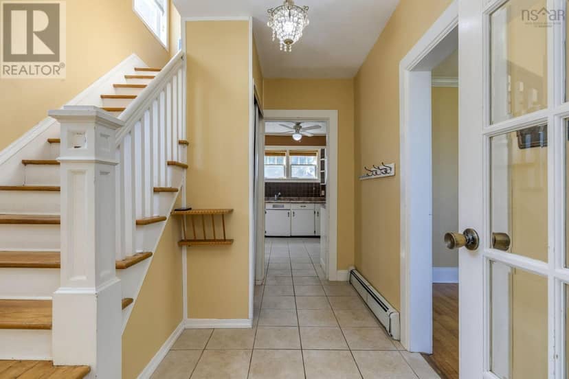 3326 Windsor Street — photo 14 of 30
