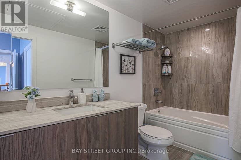 3506 - 955 Bay Street E — photo 12 of 19