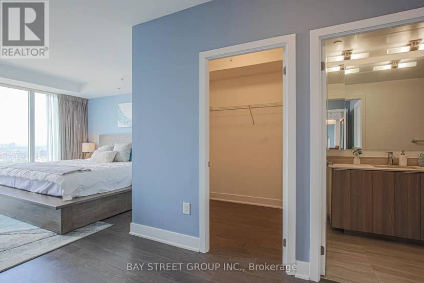3506 - 955 Bay Street E — photo 10 of 19