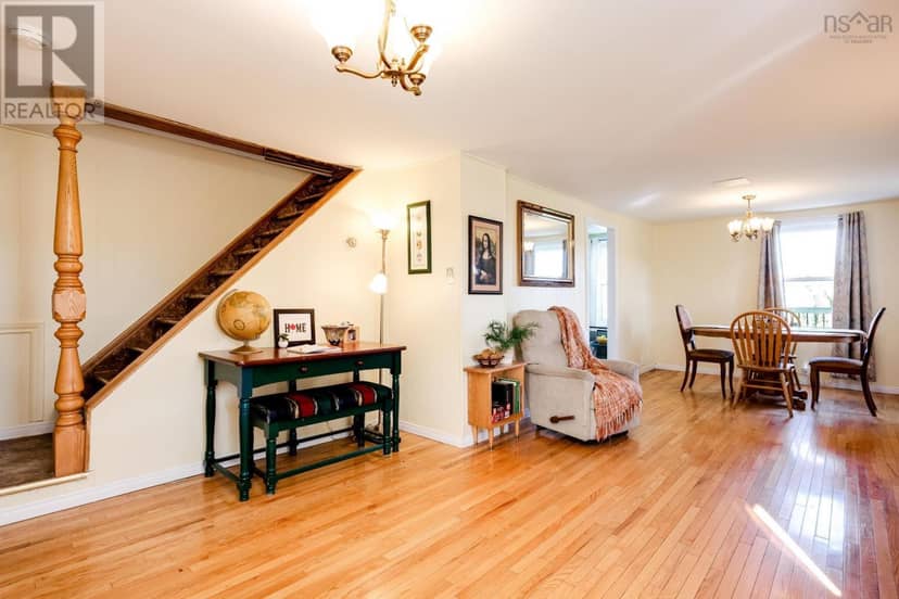 1815 Lakewood Road — photo 17 of 40
