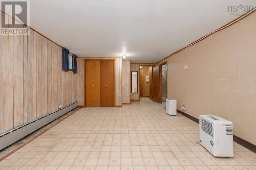 6 Hillier Street — photo 30 of 34