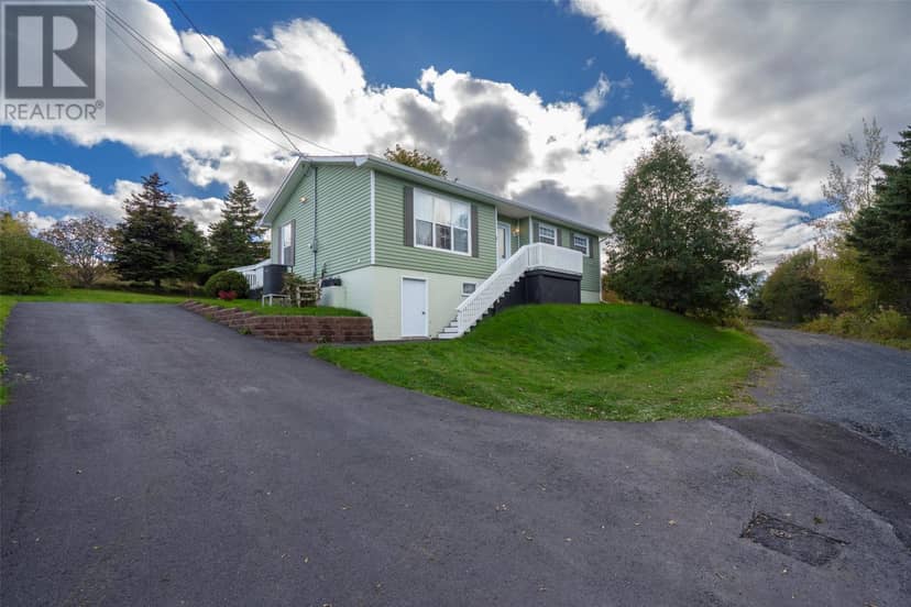 7 Pondside Hill, Carbonear, photo 3