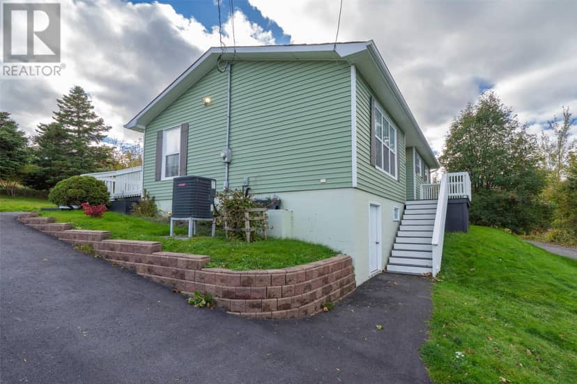 7 Pondside Hill, Carbonear, photo 4