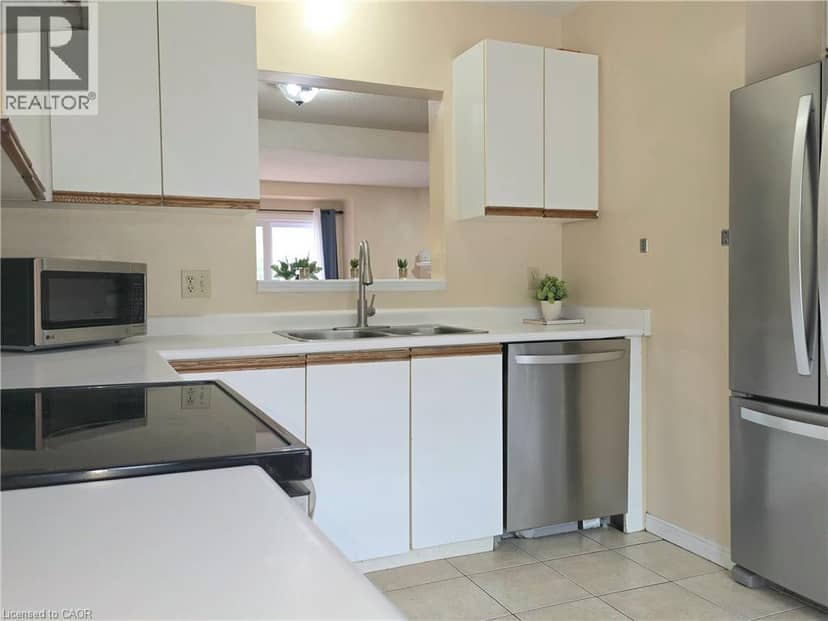 250 KEATS Way Unit# 6 — photo 12 of 25