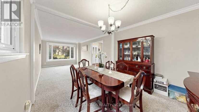 27 Hagerman Boulevard, Markham, photo 4