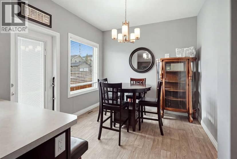 59 Crestview Boulevard — photo 9 of 18