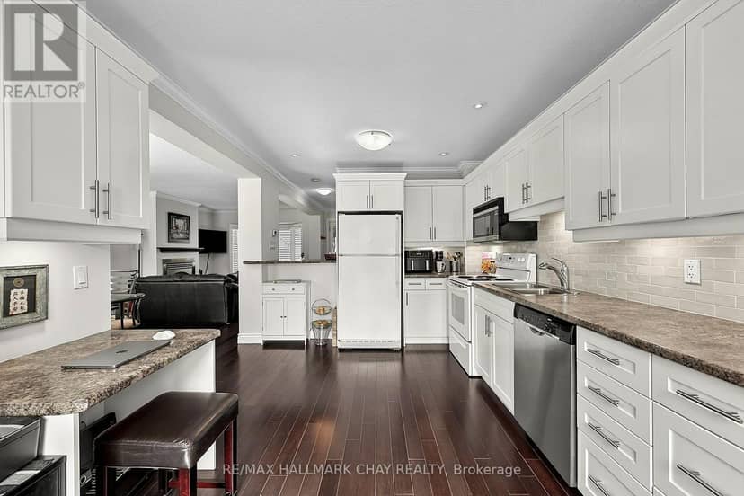 12 Grasett Crescent, Barrie, photo 7