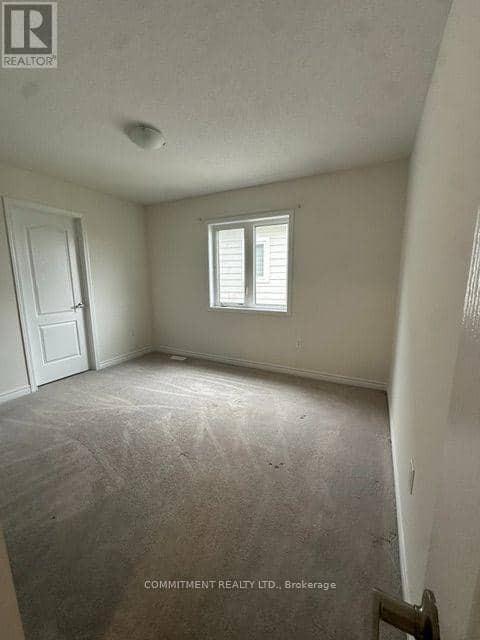 14 Shapira Avenue — photo 15 of 31