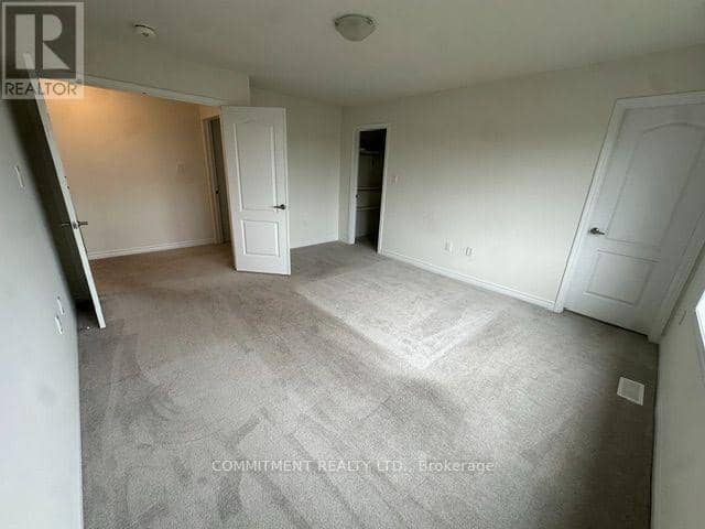 14 Shapira Avenue — photo 20 of 31