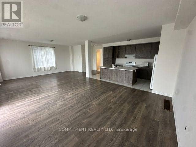 14 Shapira Avenue — photo 5 of 31