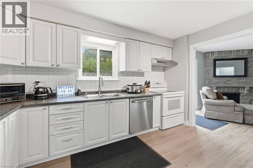 20 MANSFIELD Street — photo 14 of 40