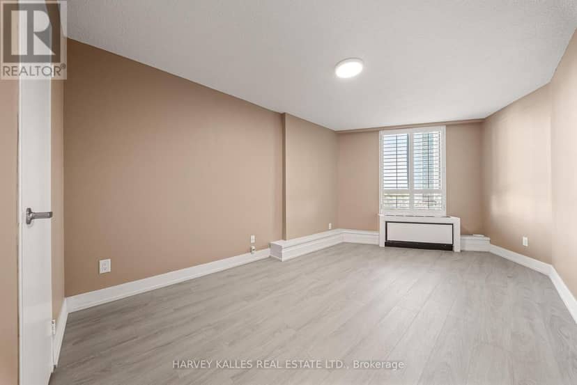 C32 - 300 Mill Road — photo 17 of 38