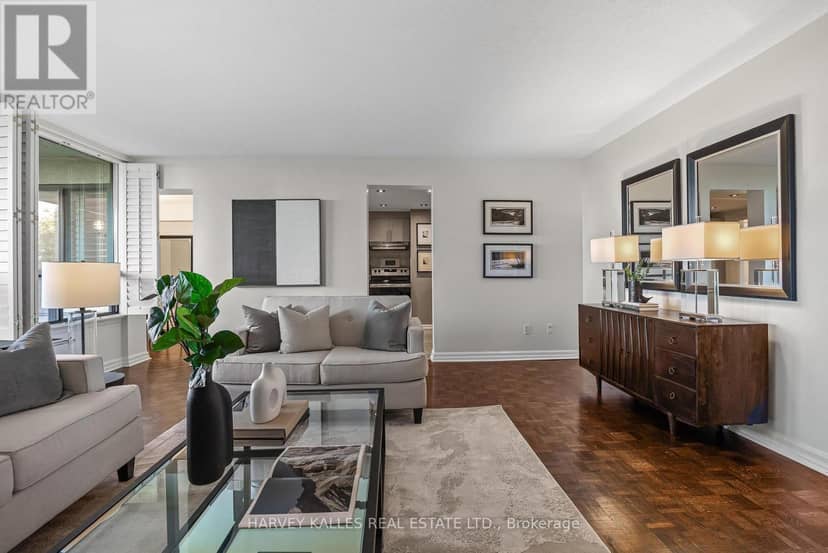 C32 - 300 Mill Road, Toronto, photo 6