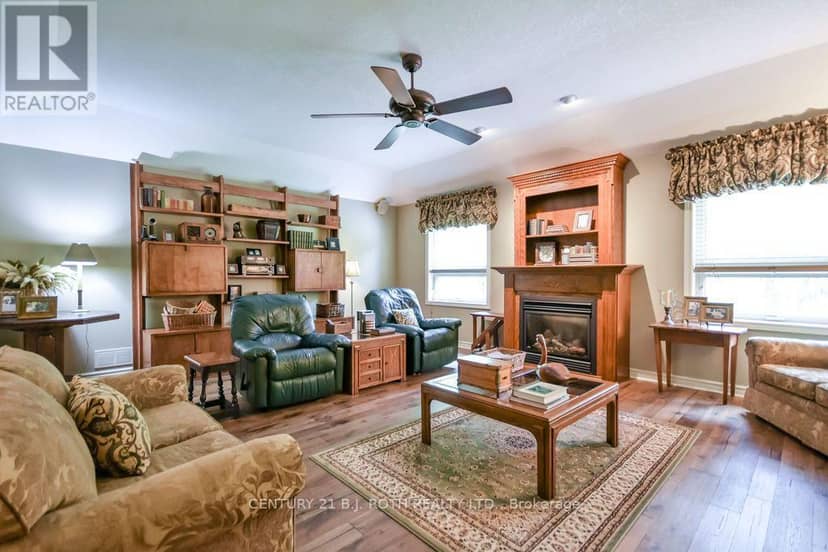 1029 & 1031 Cowbell Lane, Gravenhurst, photo 7