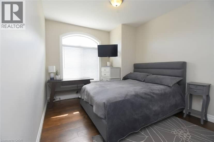 1 ELLINGTON Place — photo 13 of 33