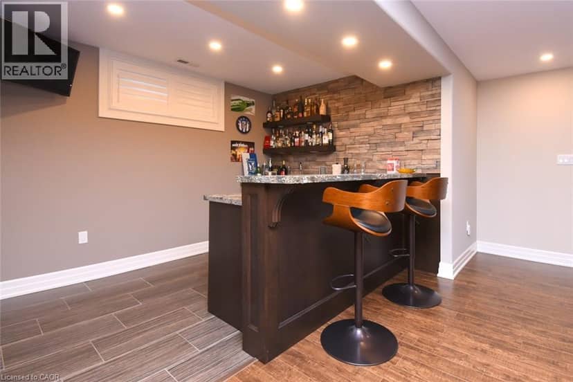 1 ELLINGTON Place — photo 21 of 33