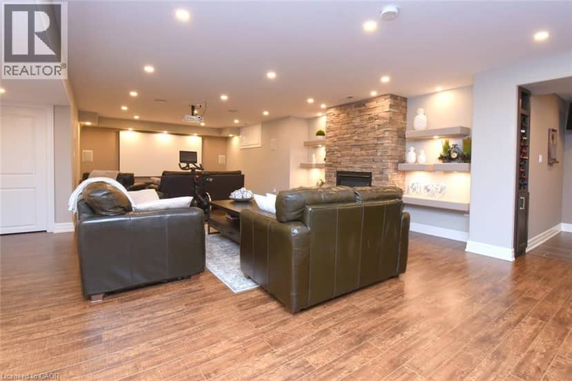 1 ELLINGTON Place — photo 23 of 33