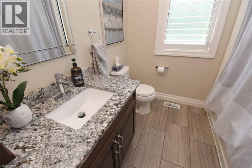 1 ELLINGTON Place — photo 14 of 33