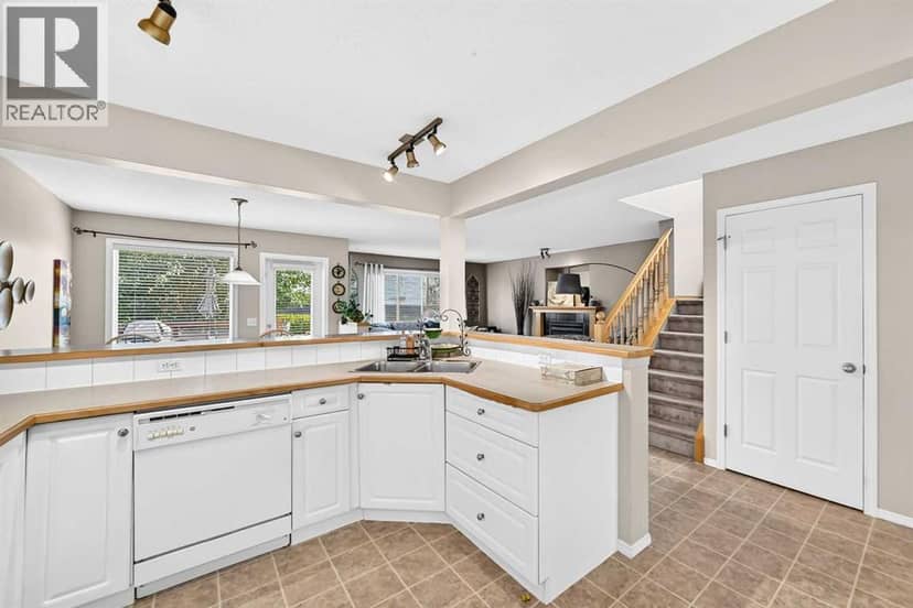 267 Taravista Street NE, Calgary, photo 7