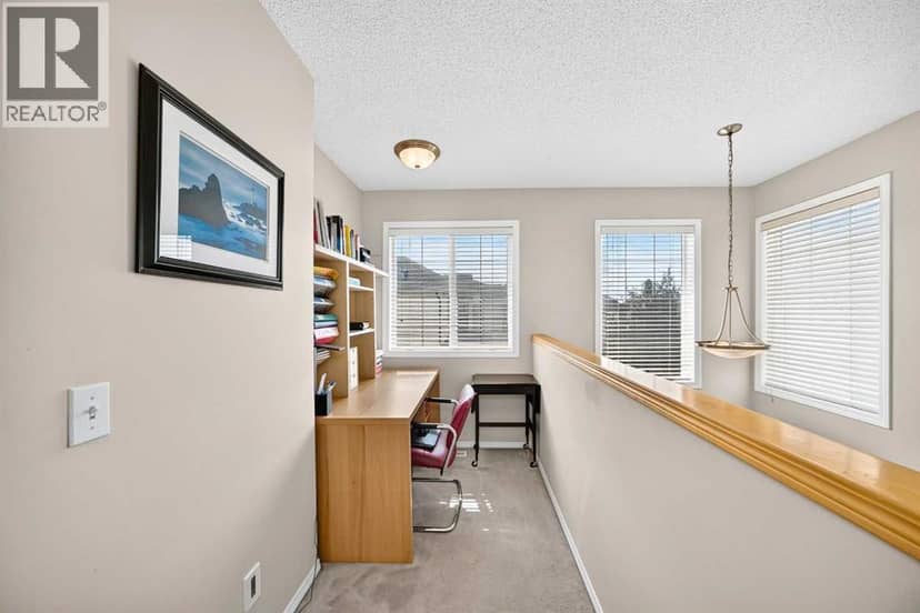 267 Taravista Street NE — photo 32 of 40