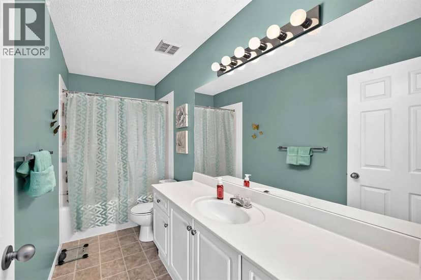 267 Taravista Street NE — photo 23 of 40