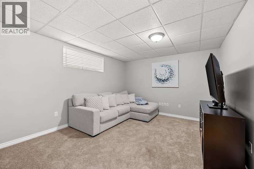 176 Royal Oak Terrace NW — photo 34 of 40