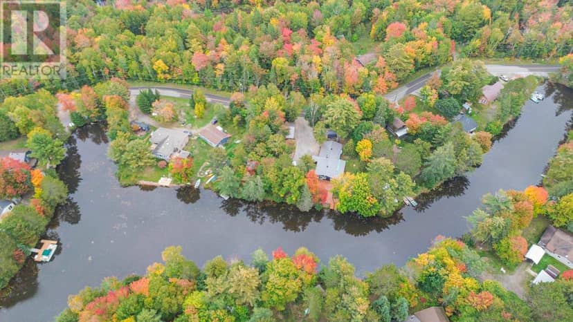 1602 Pineshores RD, Goulais River, photo 7