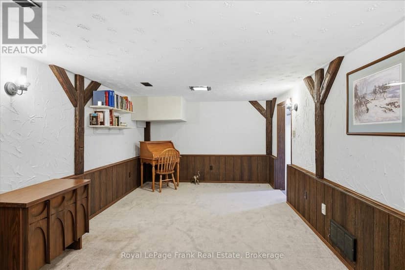 362 Simons Avenue — photo 24 of 40