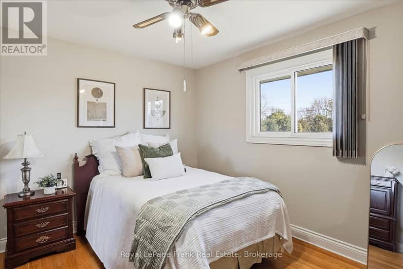 362 Simons Avenue — photo 16 of 40