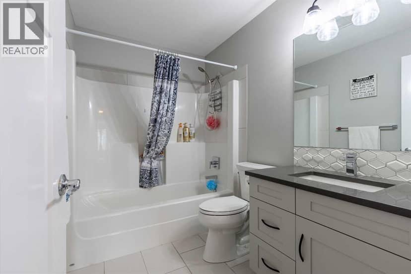 107 Westgate Drive — photo 17 of 40