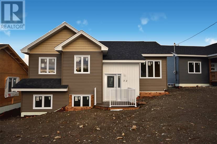72 Readers Hill Road — photo 3 of 19