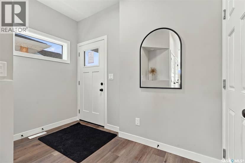 266 Kostiuk CRESCENT, Saskatoon, photo 4