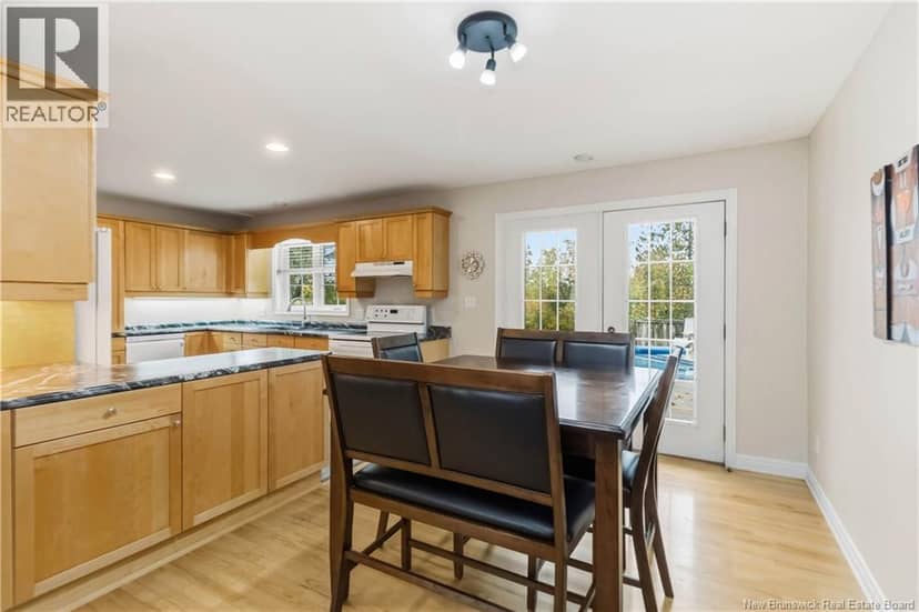169 Hedgewood Drive — photo 15 of 40