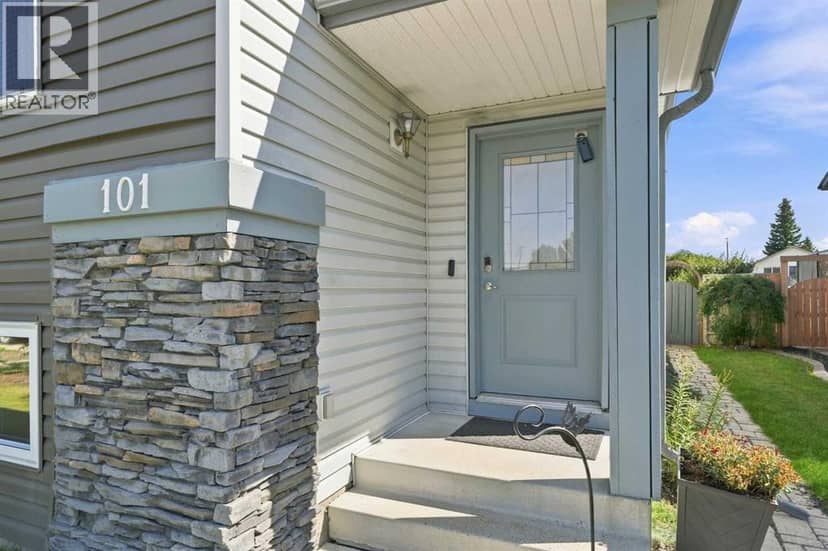 101 Jewell Street, Red Deer, photo 2