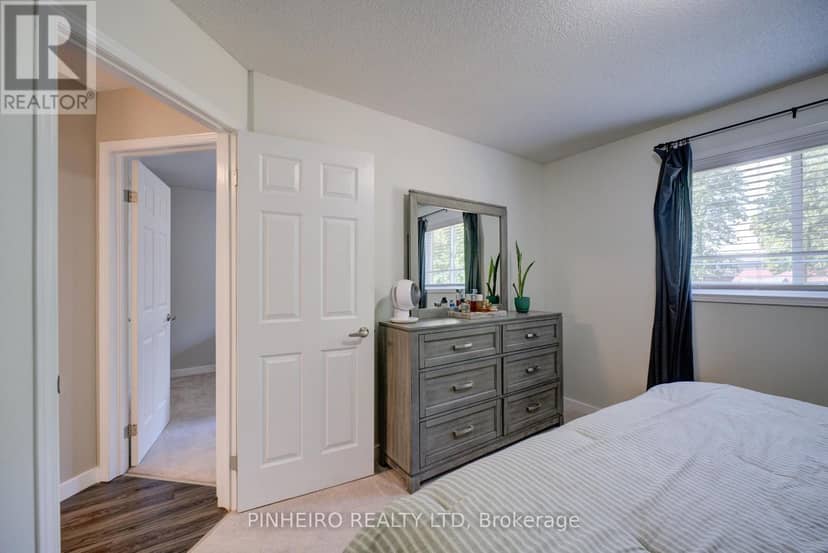 42 Hickory Boulevard W — photo 17 of 40