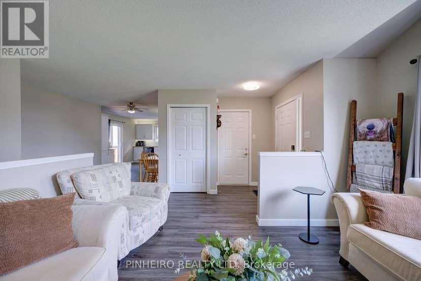 42 Hickory Boulevard W, Strathroy-Caradoc, photo 7