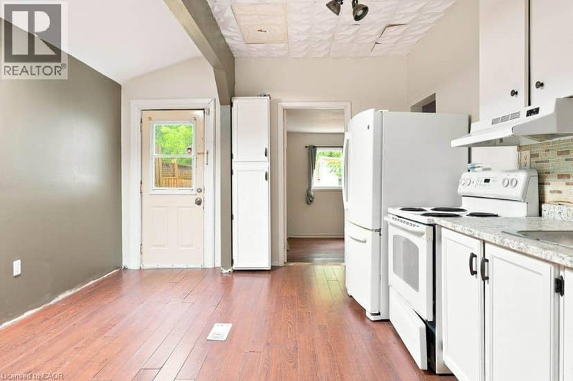 69 STANLEY Street — photo 20 of 34