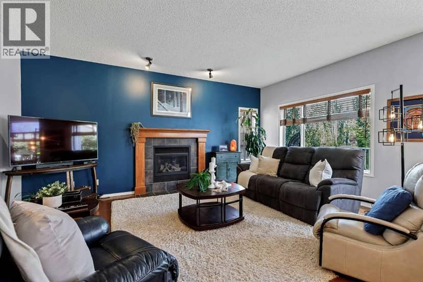 402 Fairways Mews NW, Airdrie, photo 5