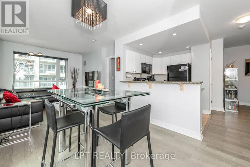 305 - 200 Besserer Street — photo 13 of 31