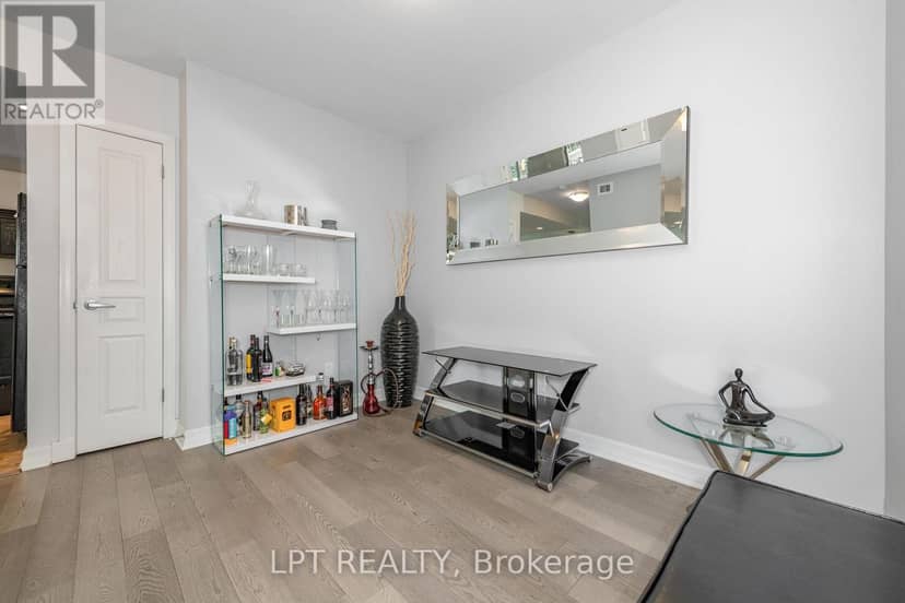 305 - 200 Besserer Street, Ottawa, photo 5