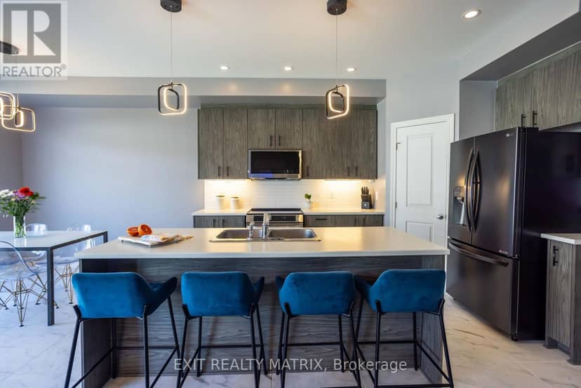 857 Cologne Street, Russell, photo 8