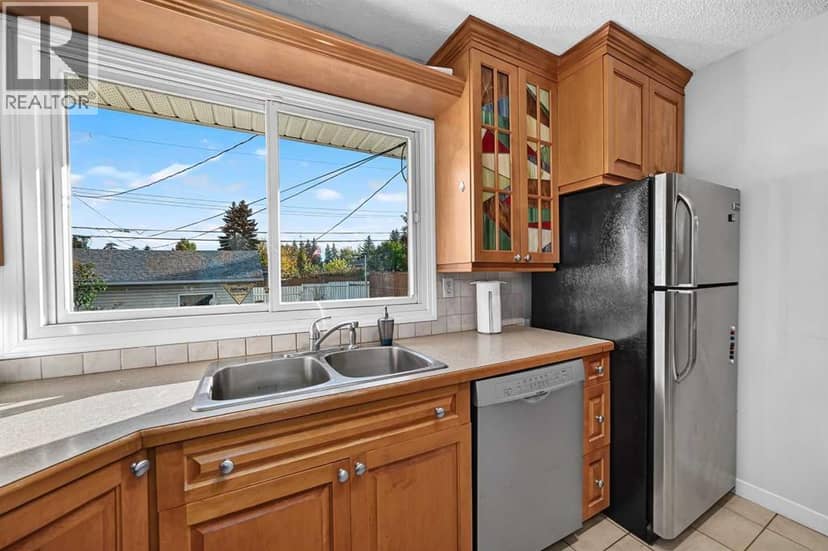 10647 Shillington Crescent SW, Calgary, photo 6