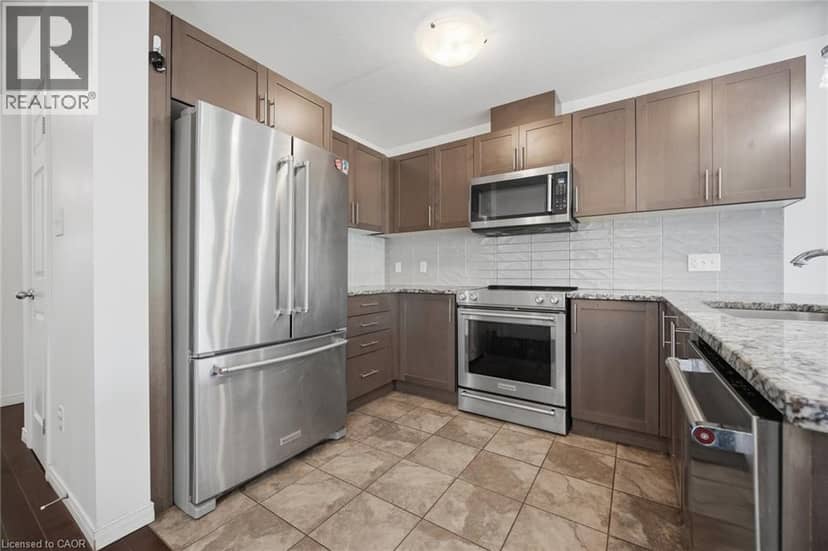135 HARDCASTLE Drive Unit# 85 — photo 10 of 40