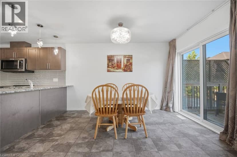 135 HARDCASTLE Drive Unit# 85 — photo 20 of 40