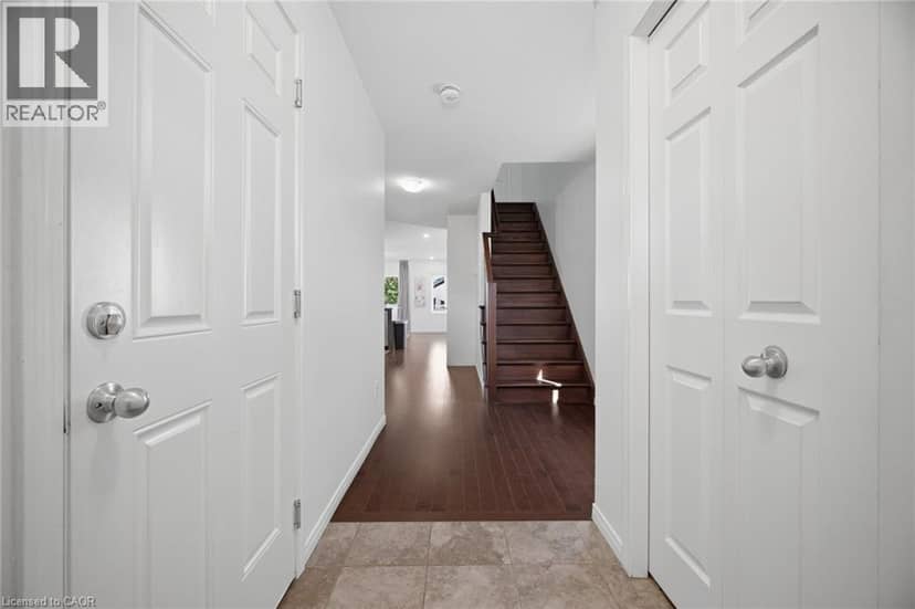 135 HARDCASTLE Drive Unit# 85, Cambridge, photo 8