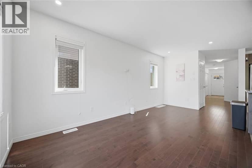 135 HARDCASTLE Drive Unit# 85 — photo 16 of 40