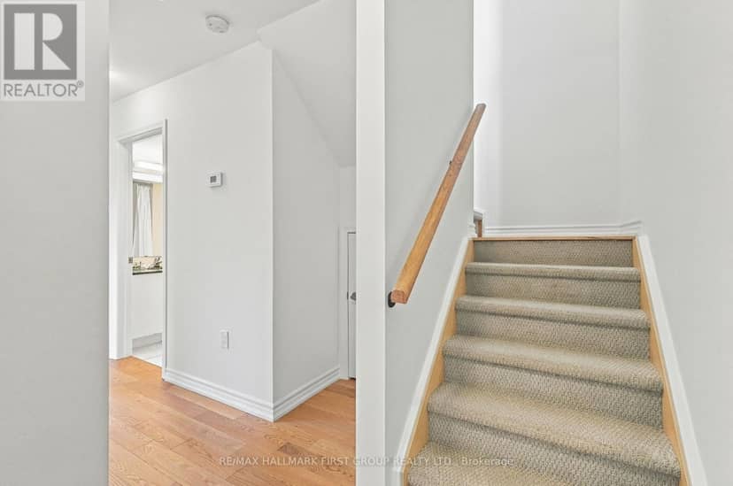 33 - 9 Clintwood Gate — photo 15 of 40