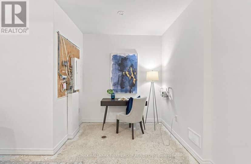 33 - 9 Clintwood Gate — photo 37 of 40