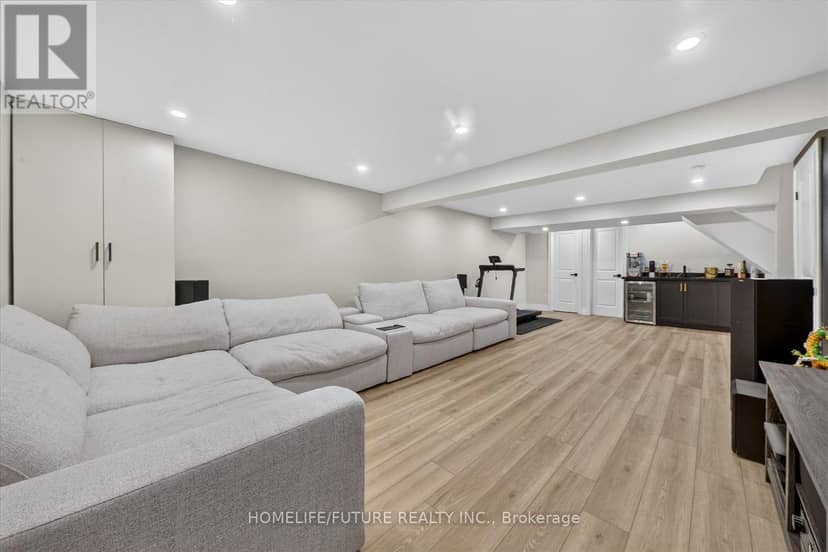 7 Toms Court — photo 32 of 40