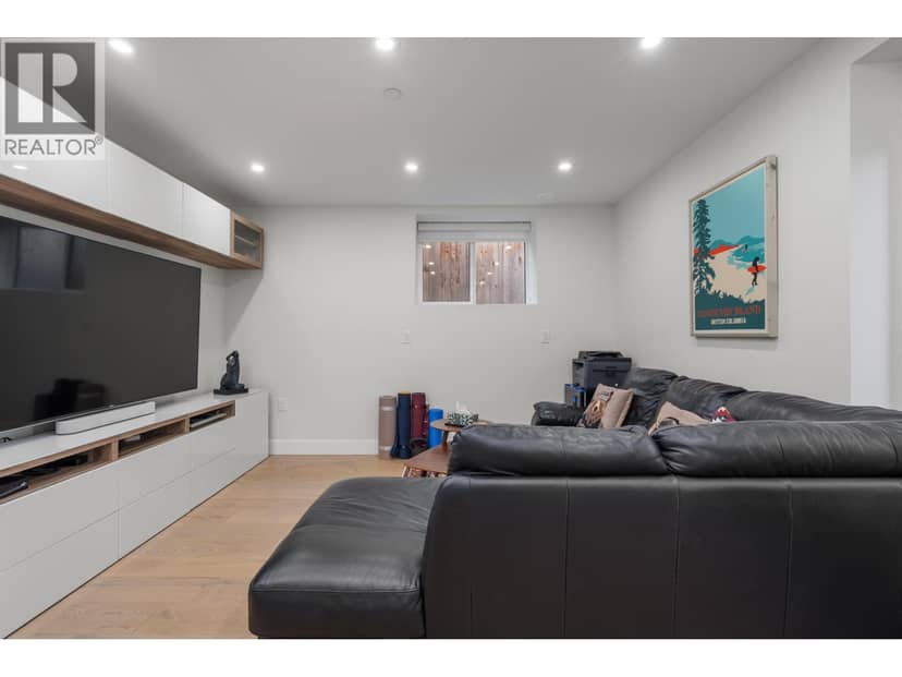 1315 E 20 Avenue — photo 30 of 40